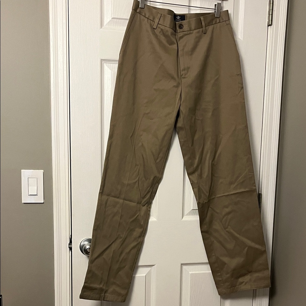 Dockers khaki pants classic fit NEW